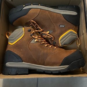 BOGS work boots with steel toes. “Bedrock 6’ CSA” model